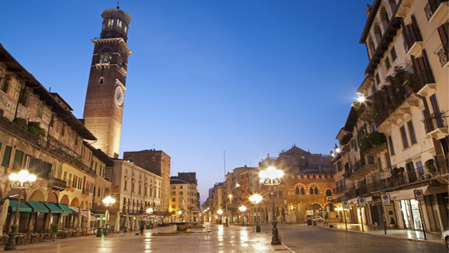 Piazza delle Erbe.