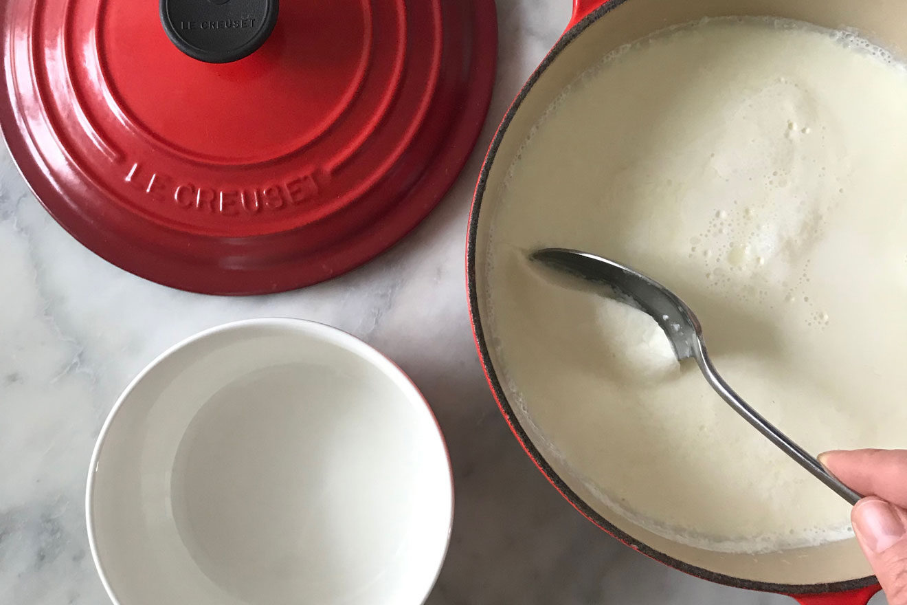 yogurt in cocotte